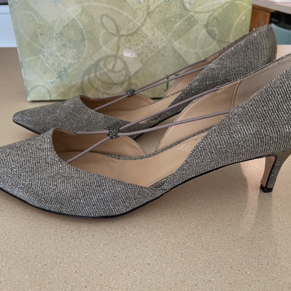Shoes - Picture 5 of 5